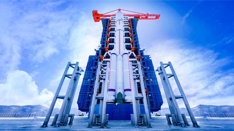 4-壹号娱乐100t塔式起重机服务于太原卫星发射基地.jpg